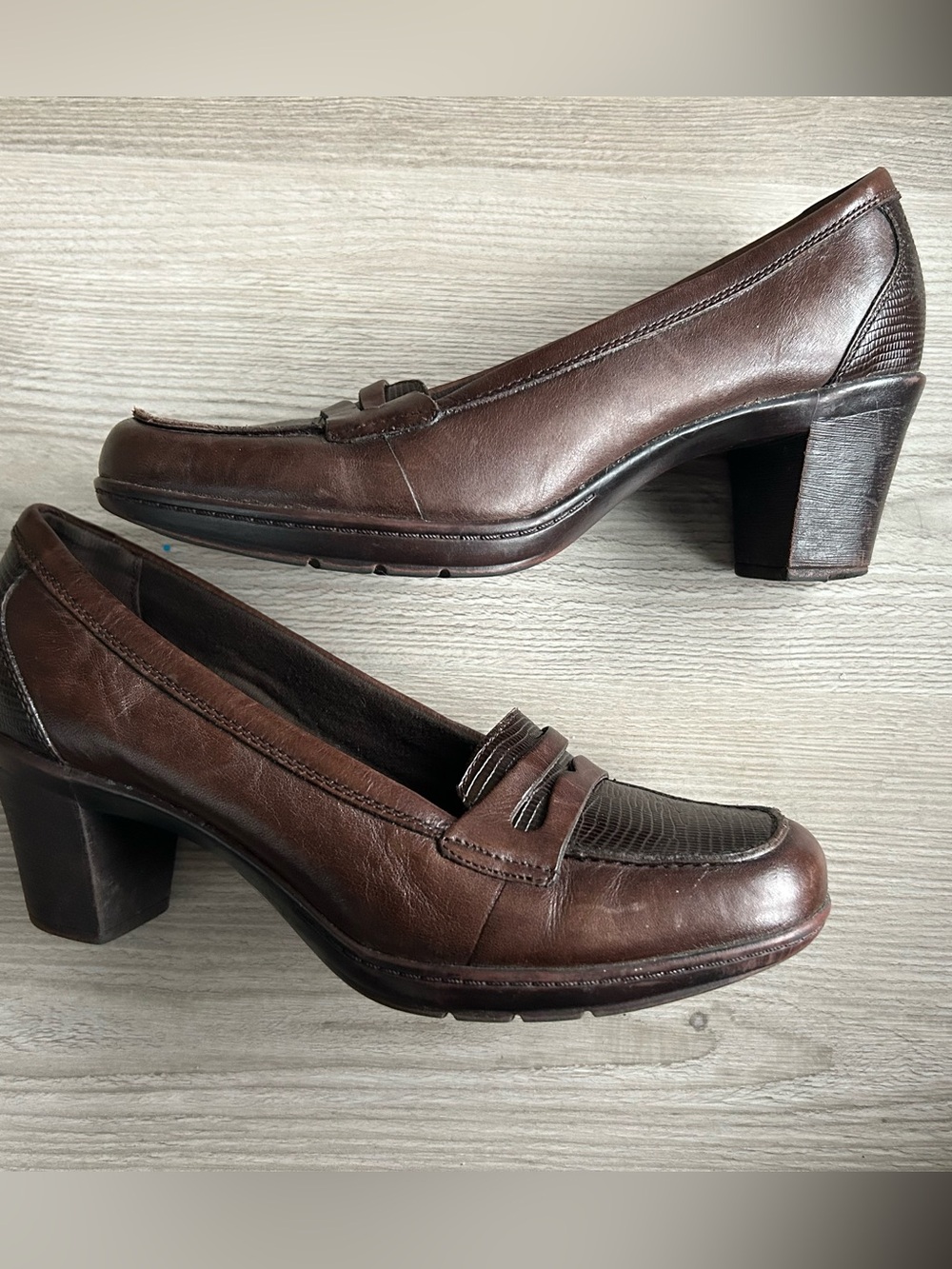 Clarks Bendables Leather Penny Loafer Heel Sz 9W - Picture 3 of 12